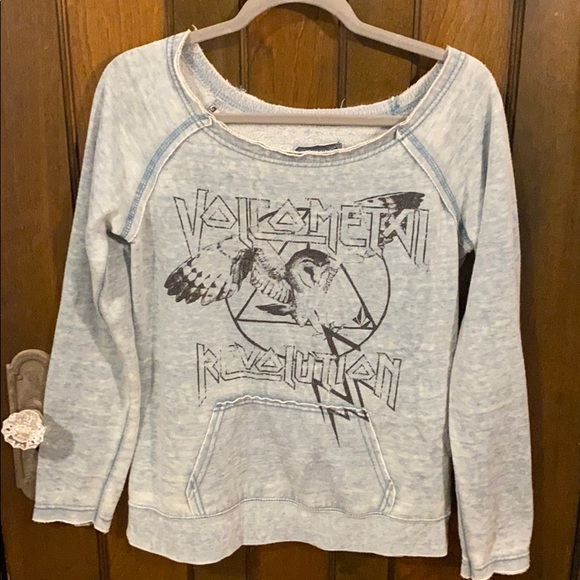 Volcom Sweaters - Volcom Revolution Light Blue Vintage Graphic Owl Sweater Women’s Medium